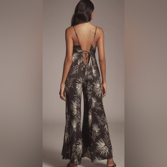 Bishop + Young Nora Wide Leg Jumpsuit Palm Print Size M NWT Back Tie - Picture 3 of 8